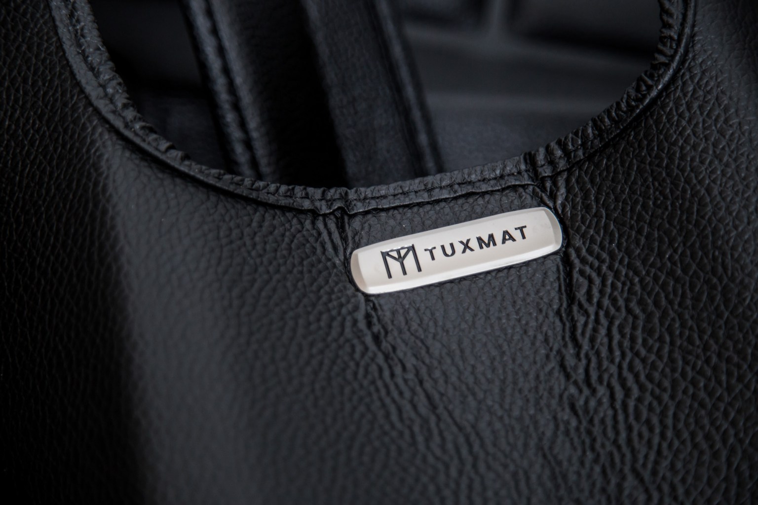 Review TuxMat Canadian Auto Review