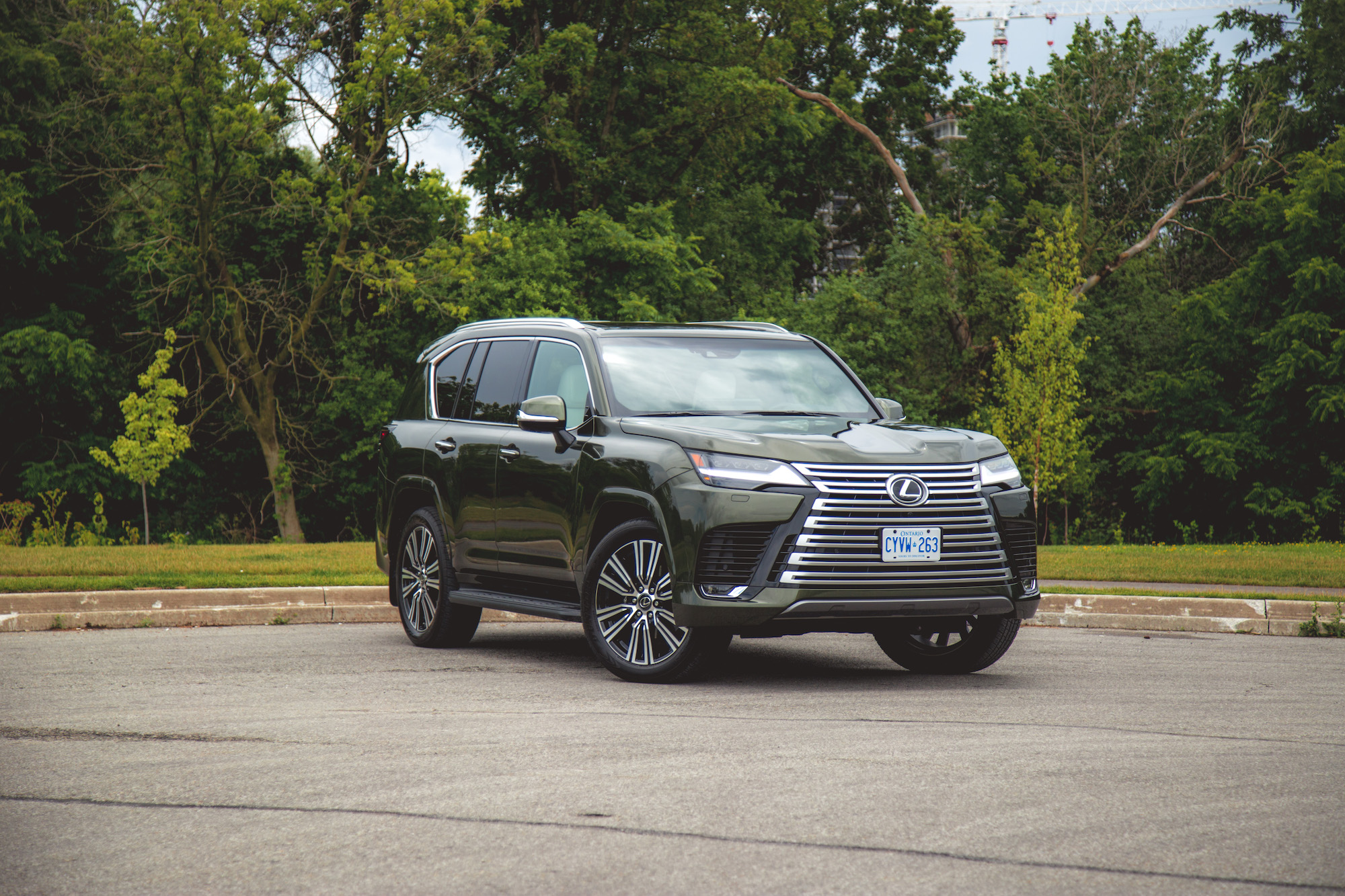 Review: 2023 Lexus LX 600 Luxury