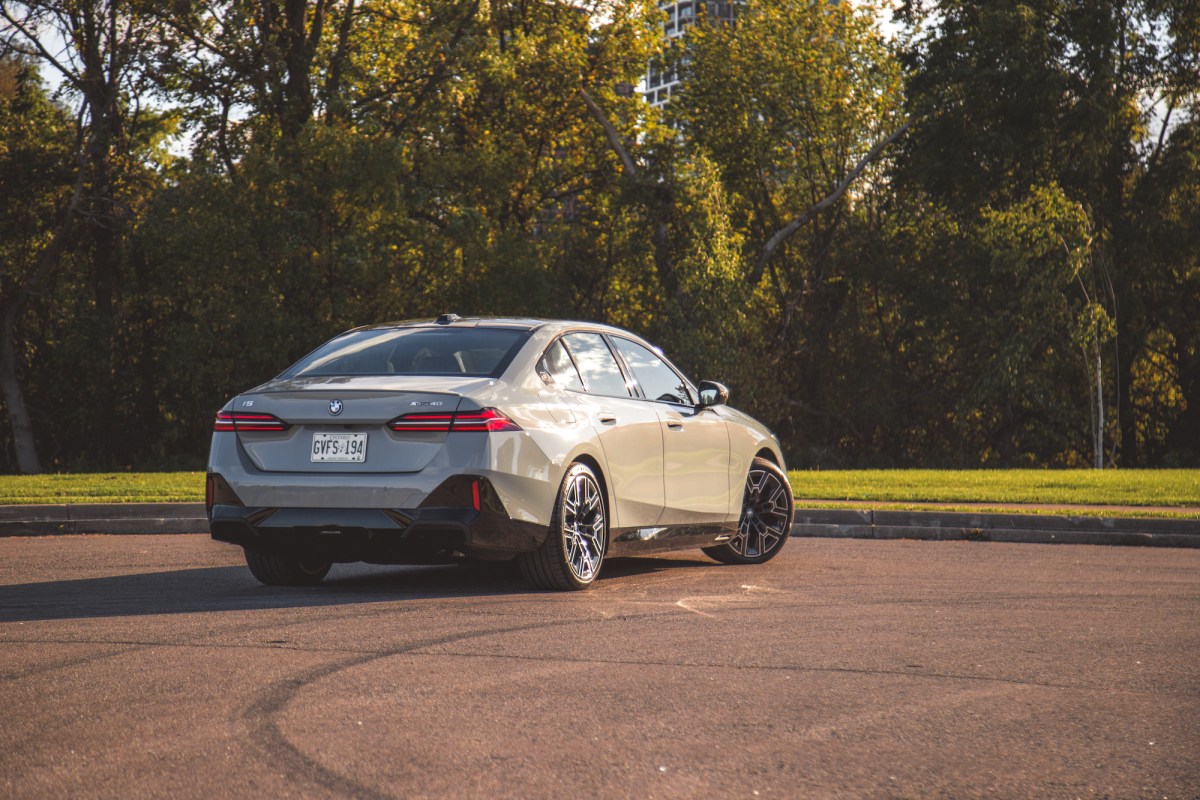 Review 2025 Bmw I5 Xdrive40 Canadian Auto Review