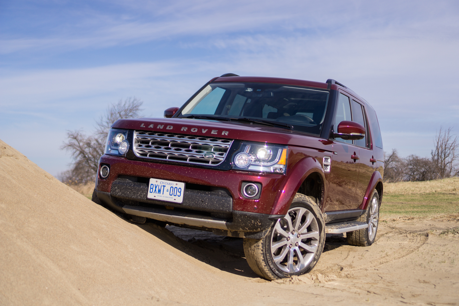 Review: 2016 Land Rover LR4