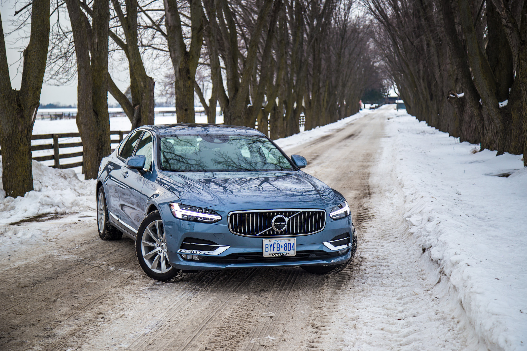 Review: 2017 Volvo S90 T6 AWD Inscription