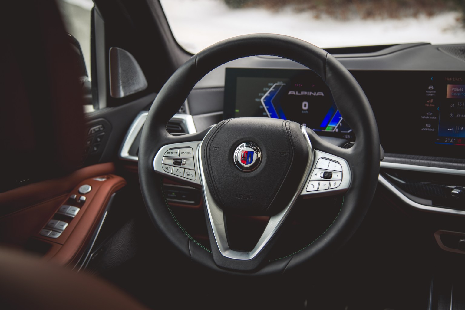 Review: 2025 BMW Alpina XB7 – Canadian Auto Review
