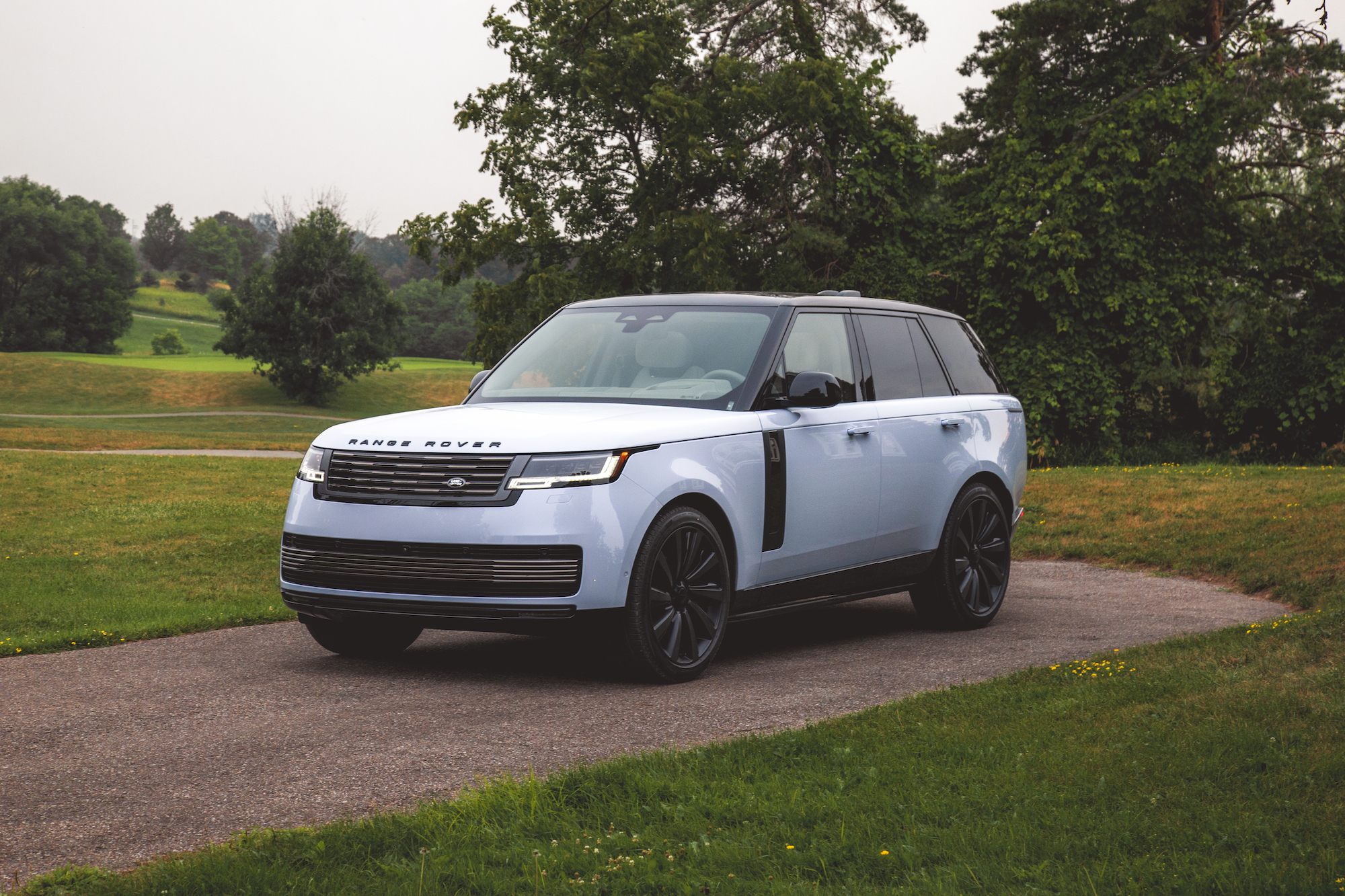 Review: 2026 Range Rover SV Bespoke